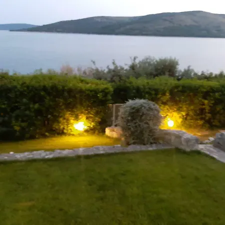 Appartement Beach Apartment More