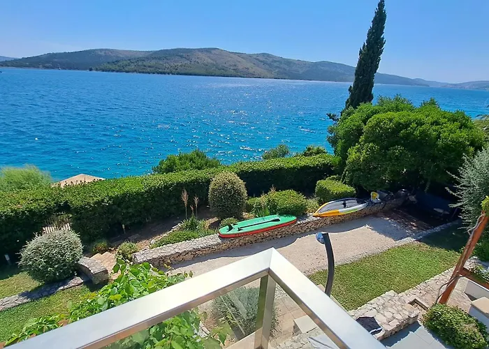 Beach Apartment More Seget Vranjica