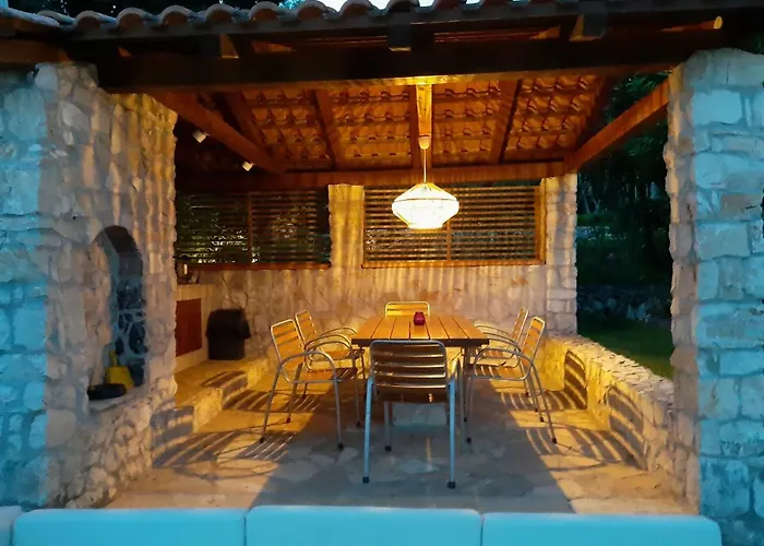 Apartman Beach Apartment More Seget Vranjica