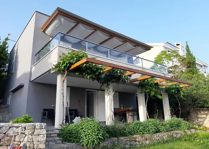Beach Apartment More * Seget Vranjica